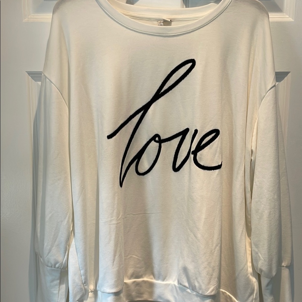 Cato white Love spellout long sleeve soft sweater size 18/20W heart valentines